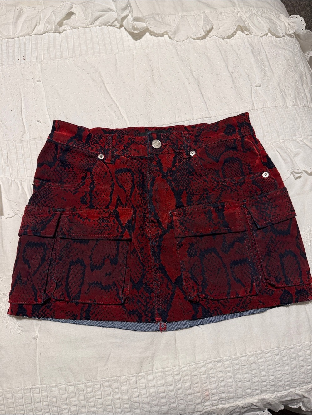 Akira Women's Red Snake-Print Cargo Mini Skirt